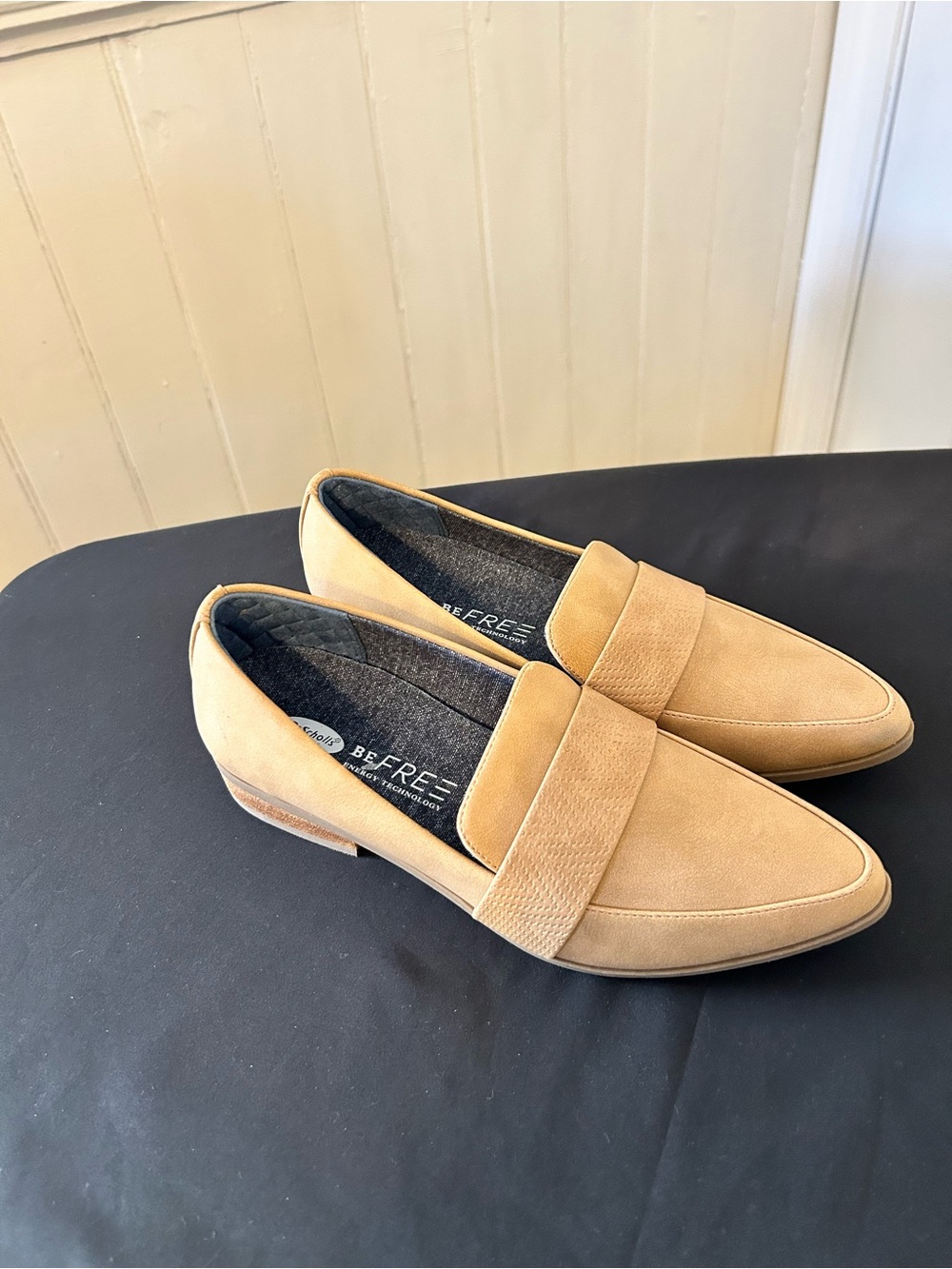 Dr. Scholl’s Woman’s Faxon Pointed Toe Slip On Loafers/Honey/Size 6.5 M/NWOT